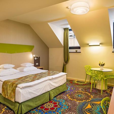 Blumenhaus Sibiu Aparthotel Exterior photo